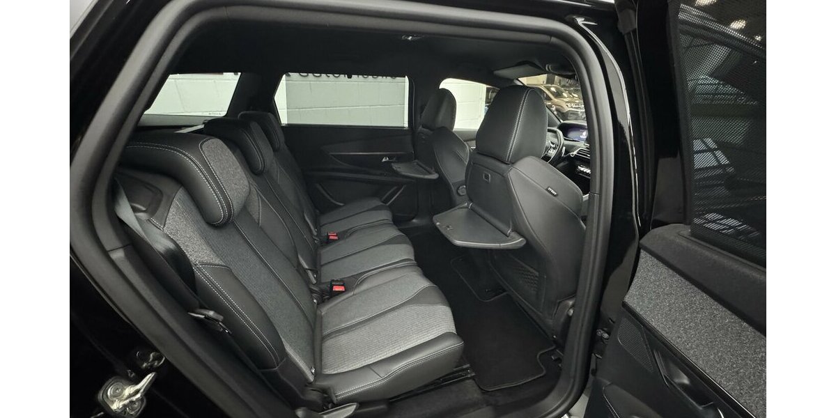 Peugeot 5008 Blue HDI 130 Allure Pack 1.Hand Carplay 52.400 km 22.160 &euro; Lich 35423