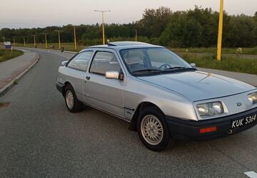 Ford Sierra 80.000 km 6.900 &euro; Krosno 