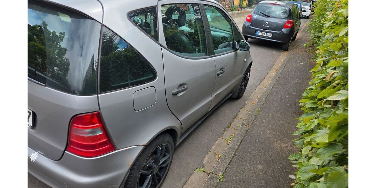 Mercedes-Benz A 140 181.000 km 1.000 &euro; Mainz 55122