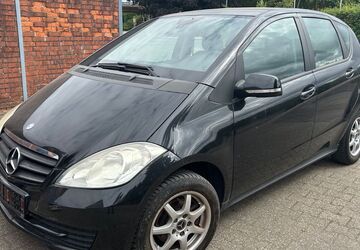 Mercedes-Benz A 180 263.000 km 1.550 &euro; Aachen 52072