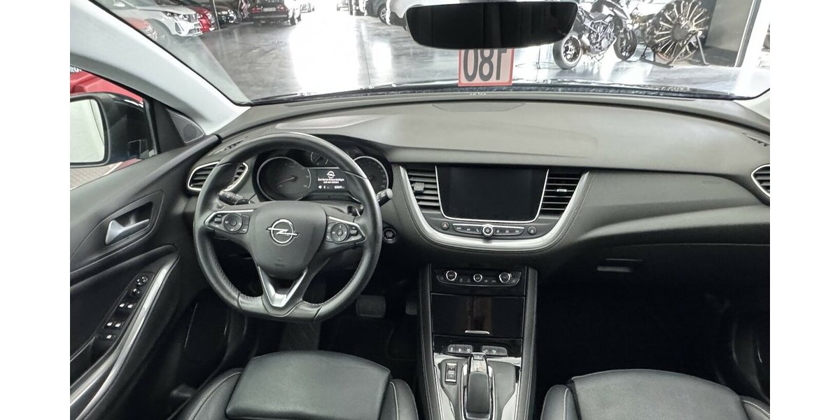 Opel Grandland 1.6 Ultimate Plug-in-Hybrid 4 Kamera 28.595 km 20.760 &euro; Lich 35423