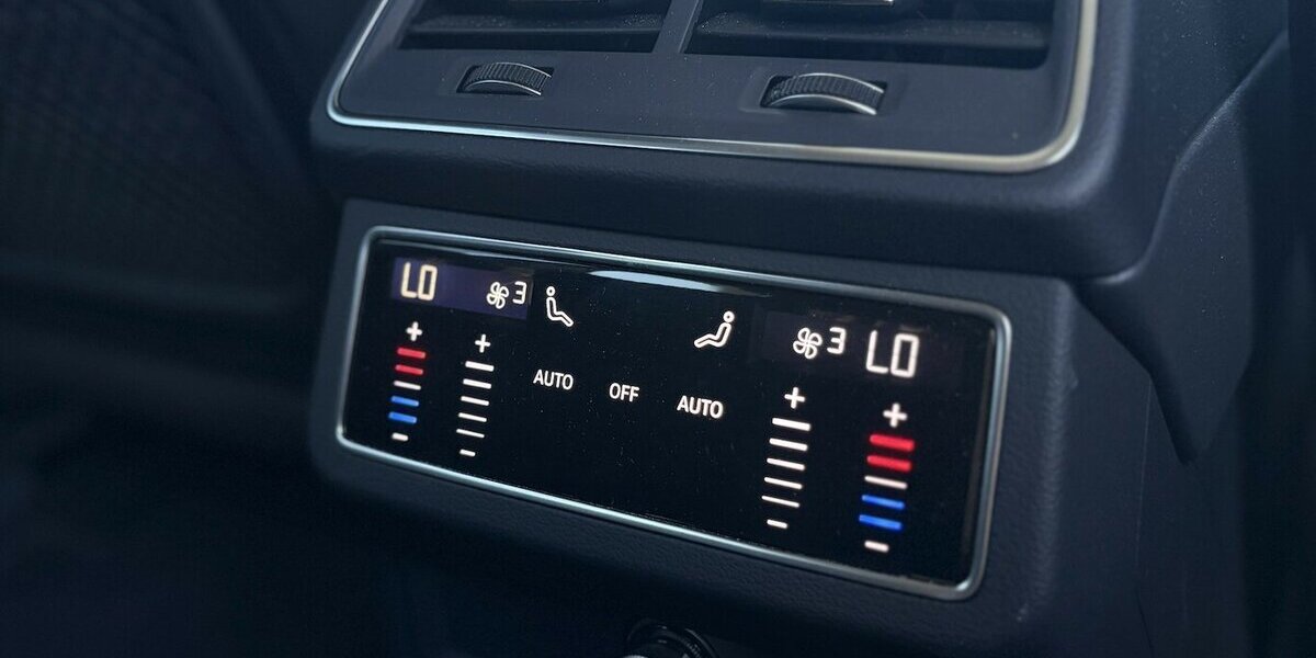 Audi A6 40 TDI quattro sport 360°/STANDHZ/NAVI/AHK 95.919 km 27.900 &euro; Villingen-Schwenningen 78054