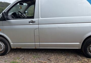VW T5 Transporter 290.000 km 5.500 &euro; Schonach 78136