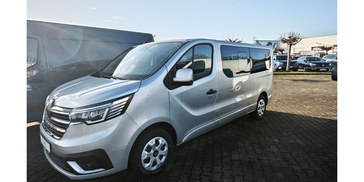 Renault Trafic 6.100 km 43.900 &euro; Hoyerswerda 02977