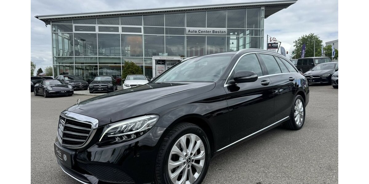 Mercedes-Benz C 220 d 4 MATIC T- MODELL/KAMERA/AHK/NAVI/1.HAND 60.042 km 24.800 &euro; Villingen-Schwenningen 78054