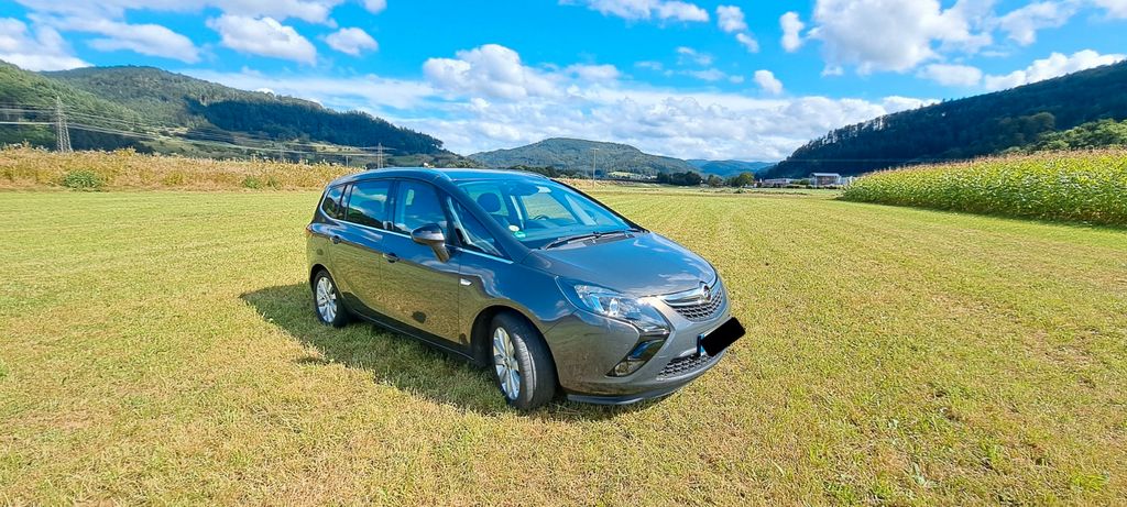 Opel Zafira Tourer 132.880 km 7.999 &euro; Steinach 77790