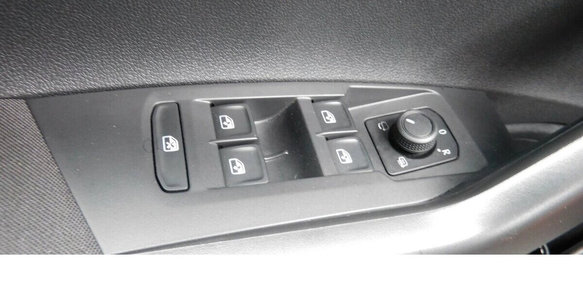 VW Taigo 1.0 TSI BMT Klima Radio Navi Klima 21.300 km 17.390 &euro; Vordorf 38533