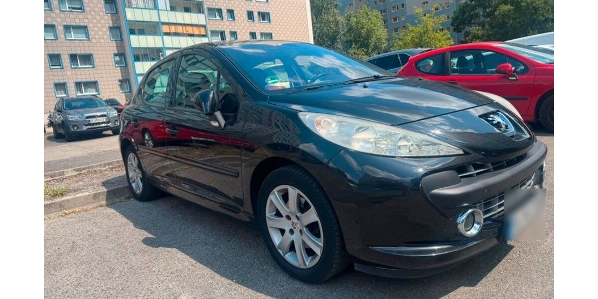 Peugeot 207 134.212 km 1.290 &euro; Berlin 13051