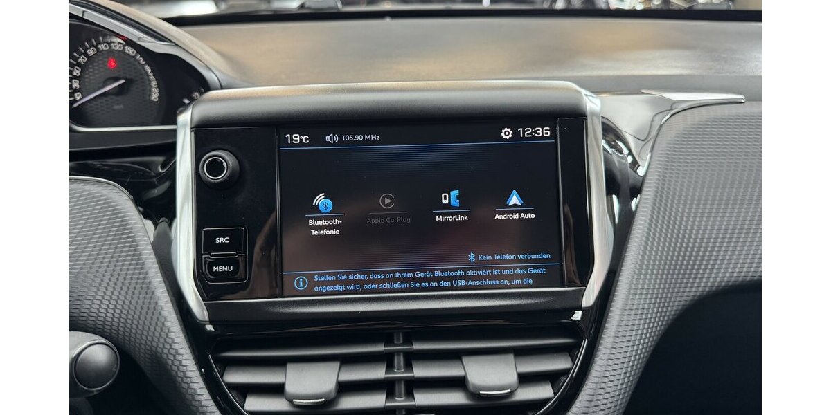 Peugeot 2008 1.2 GT-Line Automatik Sitzheizung Carplay 120.782 km 10.990 &euro; Lich 35423