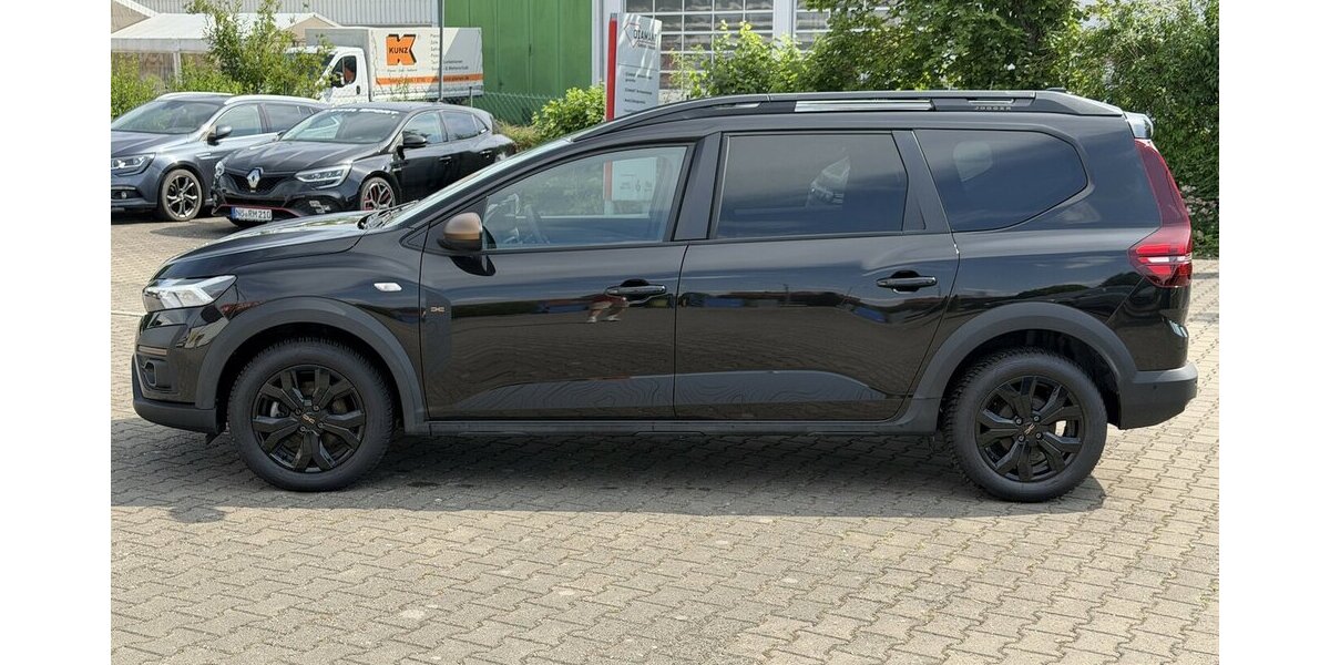 Dacia Jogger Deutsch Extreme Hybrid/SitzH / NAVI 3.000 km 23.790 &euro; Donauwörth 86609