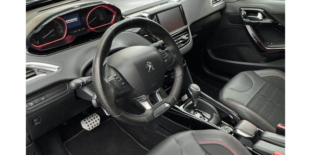 Peugeot 2008 1.2 GT-Line Automatik Sitzheizung Carplay 120.782 km 10.990 &euro; Lich 35423