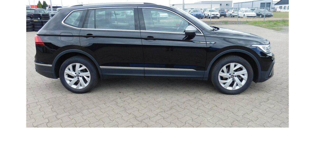 VW Tiguan Allspace 1.5 TSI Life 7 Sitze Navi DSG 26.300 km 29.690 &euro; Vordorf 38533