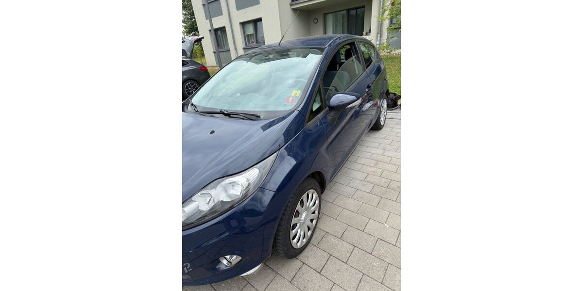 Ford Fiesta 116.984 km 5.990 &euro; Königswinter 53639