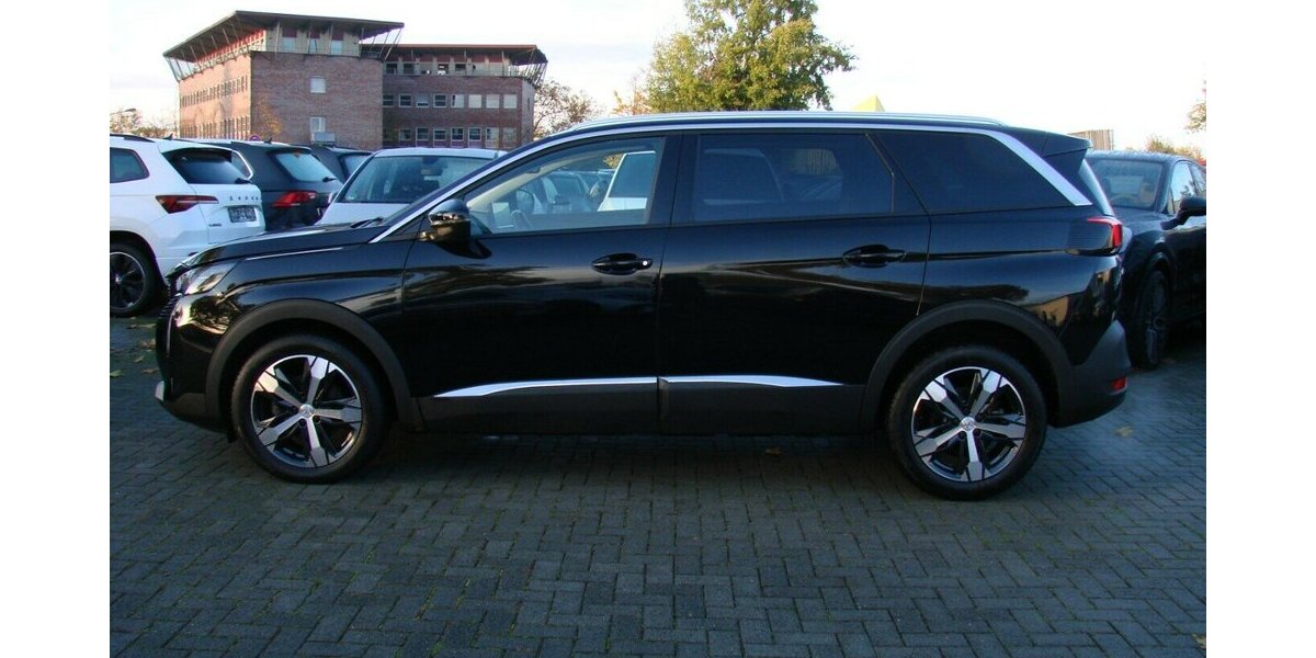Peugeot 5008 1.2 PureTech130 Allure Pack 7-Sitzer 2WD LED 54.980 km 21.980 &euro; Falkensee 14612