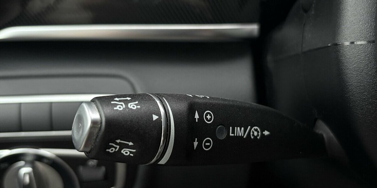 Mercedes-Benz V 250 D Lang Edition STANDHZ/SHZ/NAVI/KAMERA/AHK 118.803 km 35.900 &euro; Villingen-Schwenningen 78054