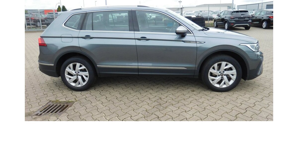 VW Tiguan Allspace 1.5 TSI Life 7 Sitze Navi DSG 30.500 km 28.990 &euro; Vordorf 38533