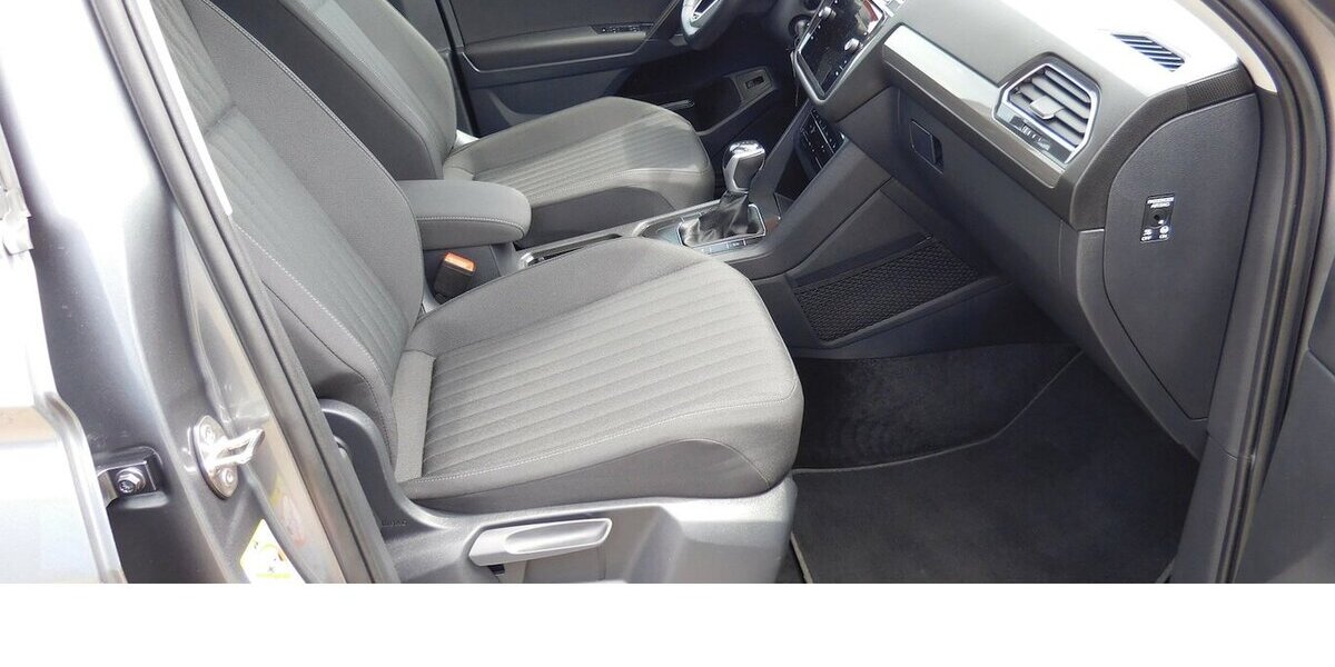 VW Tiguan Allspace 1.5 TSI Life 7 Sitze Navi DSG 31.300 km 28.390 &euro; Vordorf 38533