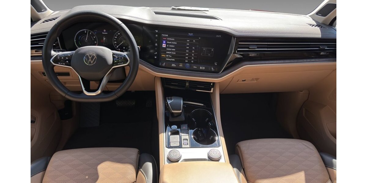 VW Touareg Atmosphere 4M eHybrid Pano HuD IQ 360° 51.459 km 43.700 &euro; Wuppertal 42327
