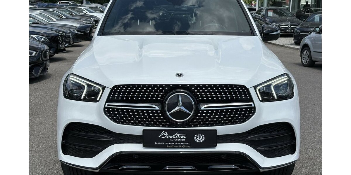 Mercedes-Benz GLE 300 4 Matic AMG NIGHT/PANO/BURMES/NAVI/360° 67.051 km 56.900 &euro; Villingen-Schwenningen 78054