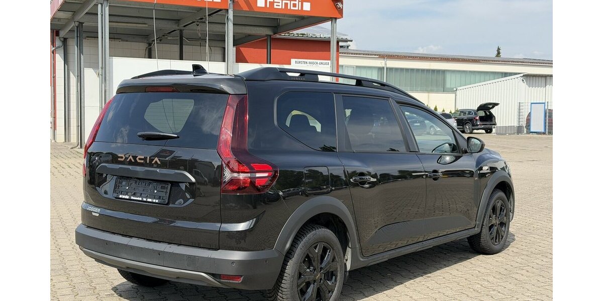 Dacia Jogger Deutsch Extreme Hybrid/SitzH / NAVI 3.000 km 23.790 &euro; Donauwörth 86609
