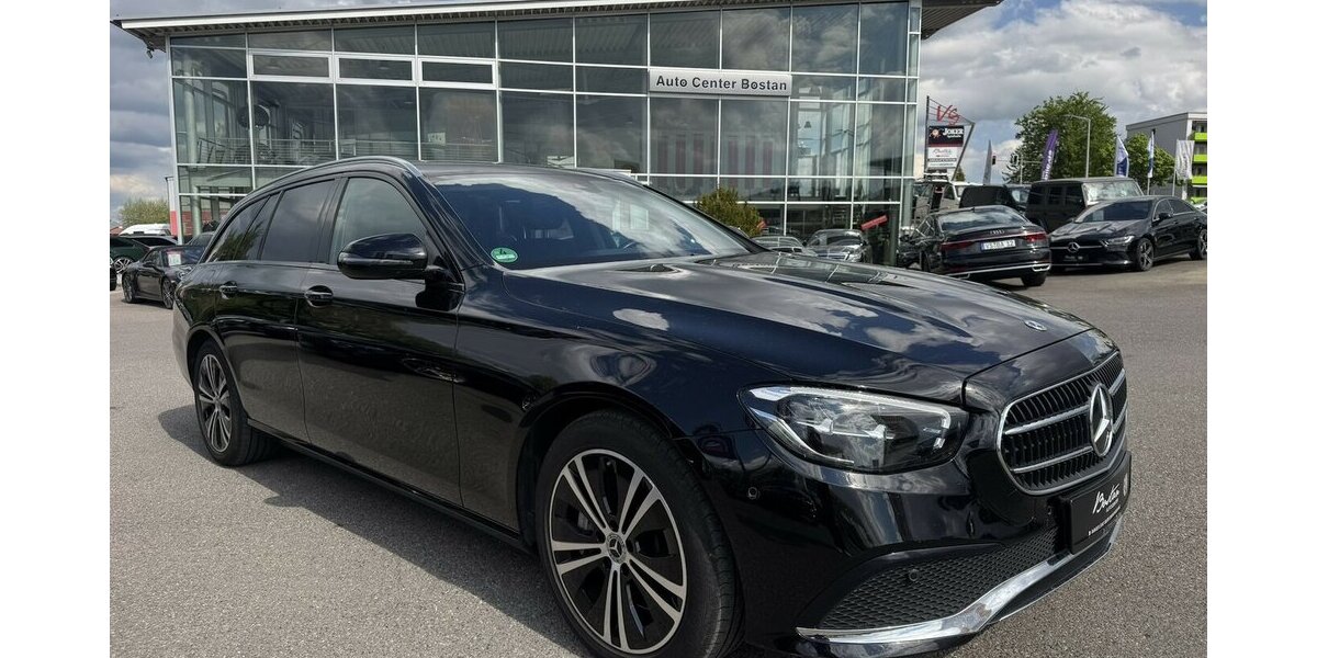 Mercedes-Benz E 400 d 4 MATIC/LED/KAMERA/KLIMA/DAB/APP-CONNECT 59.719 km 39.900 &euro; Villingen-Schwenningen 78054