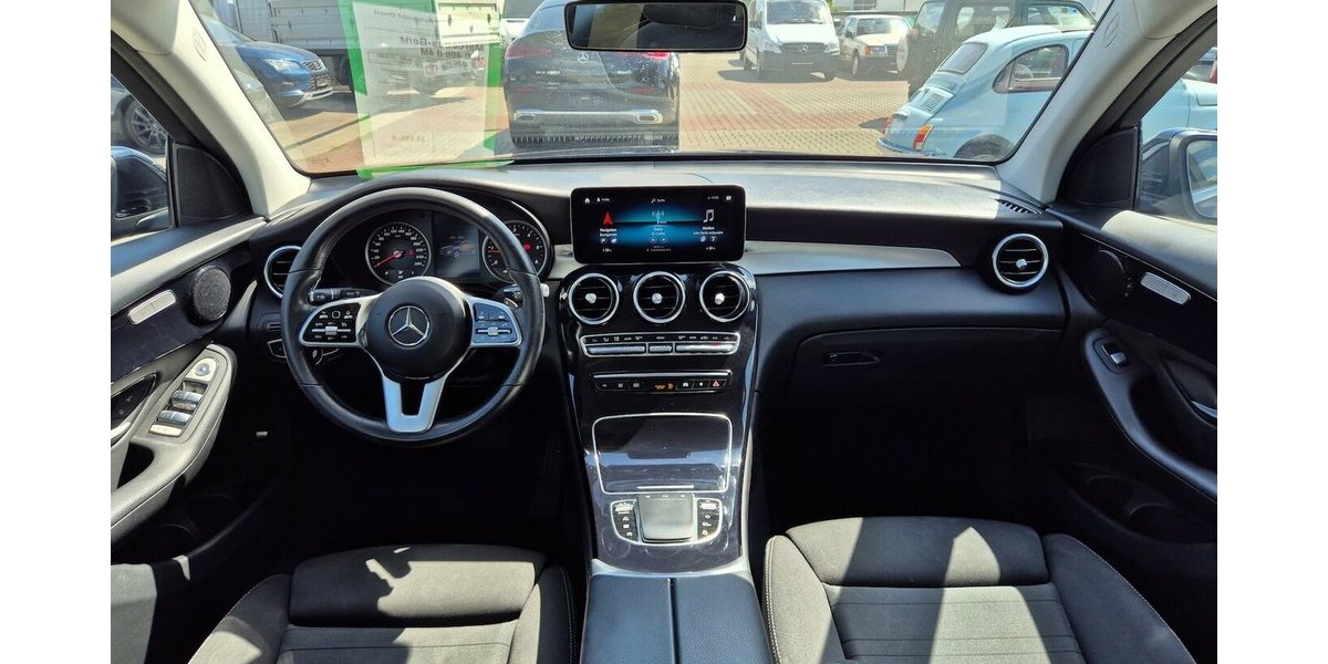 Mercedes-Benz GLC 400 d 4M Rückfahrkamera, LED-Scheinwerfer, Nav 160.000 km 28.690 &euro; Rodgau 63110