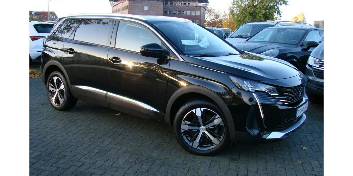 Peugeot 5008 1.2 PureTech130 Allure Pack 7-Sitzer 2WD LED 54.980 km 21.980 &euro; Falkensee 14612