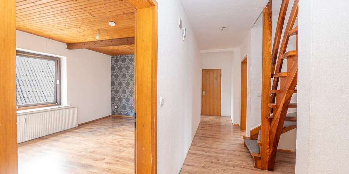 Etagenwohnung Alfstedt - 5 Zimmer, 96 m&sup2;, 816&euro; | Angebot:27145348