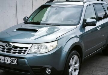 Subaru Forester 98.900 km 9.990 &euro; Köln 51143
