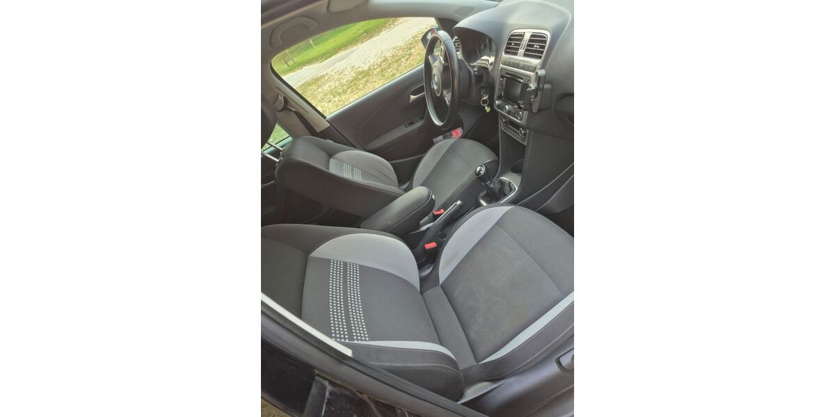 VW Polo 171.472 km 5.400 &euro; Egglham 84385