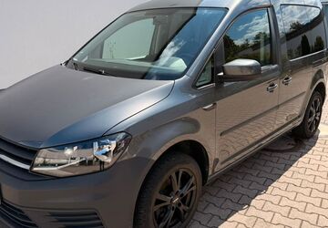 VW Caddy 88.000 km 12.900 &euro; Nürnberg 90475