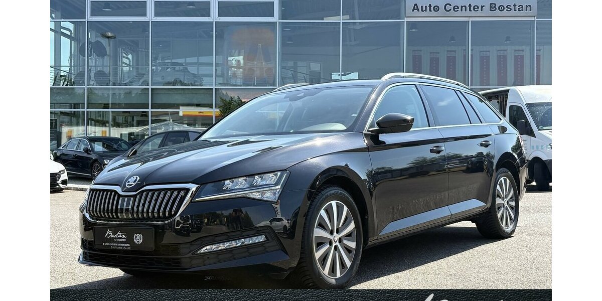Skoda Superb 2.0 TDI Ambition KAMERA/NAVI/CARPLAY/DSG 52.484 km 25.800 &euro; Villingen-Schwenningen 78054