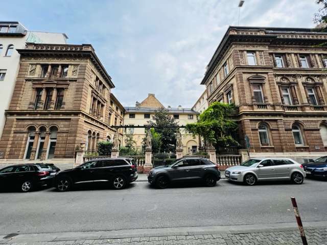 Etagenwohnung Wiesbaden Mitte - 4 Zimmer, 93 m&sup2;, 1.200&euro; | Angebot:27307727