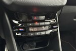Peugeot 2008 1.2 GT-Line Automatik Sitzheizung Carplay 120.782 km 10.990 &euro; Lich 35423