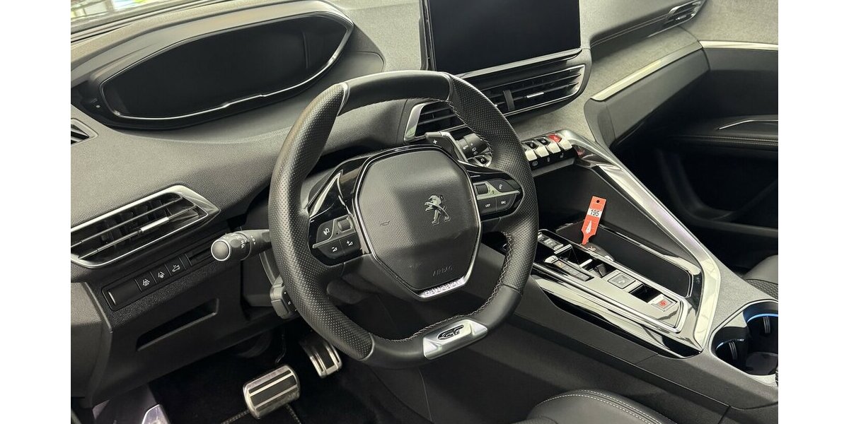 Peugeot 5008 GT 130 BlueHDi 1.Hand Panorama 7 Sitze 29.300 km 27.440 &euro; Lich 35423