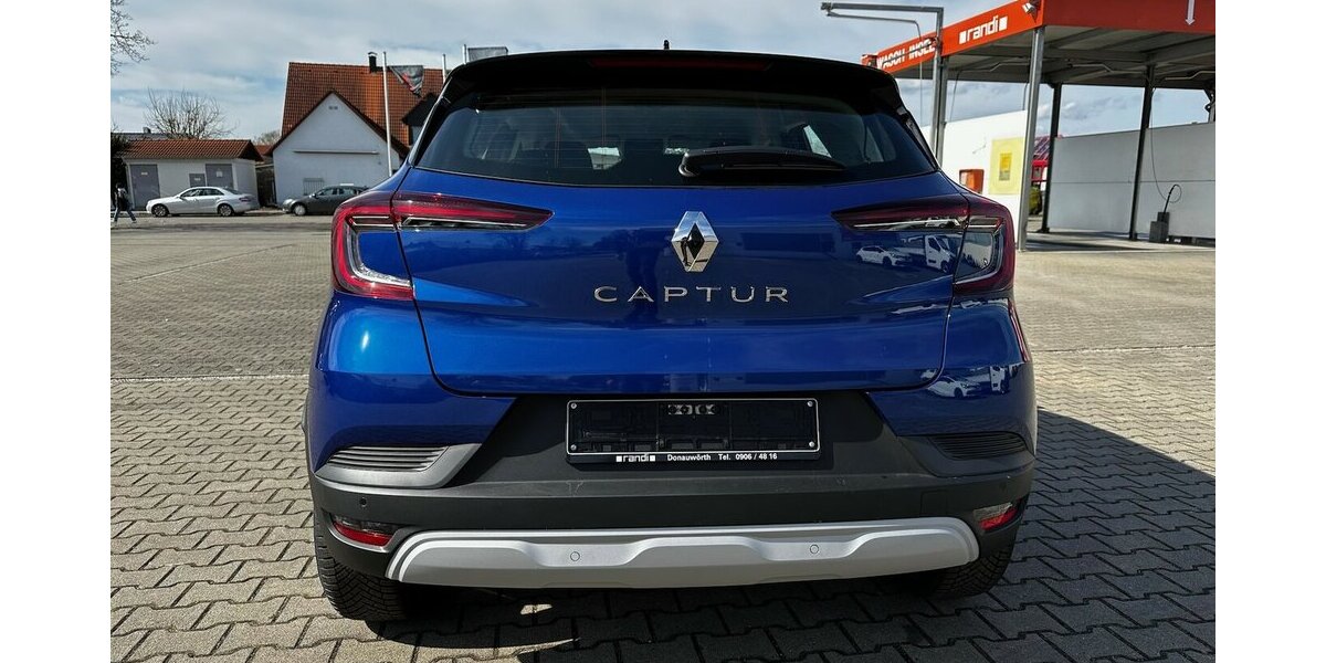Renault Captur EVOLUTION Mild Hybrid 140 EDC 23.000 km 22.490 &euro; Donauwörth 86609