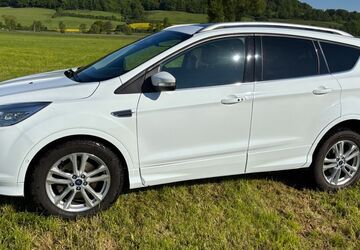 Ford Kuga 155.000 km 9.500 &euro; Niederaula 36272
