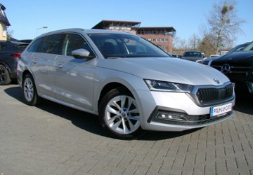 Skoda Octavia 2.0TDI Style ACC Columbus HeadUp AHK 48.103 km 25.980 &euro; Falkensee 14612