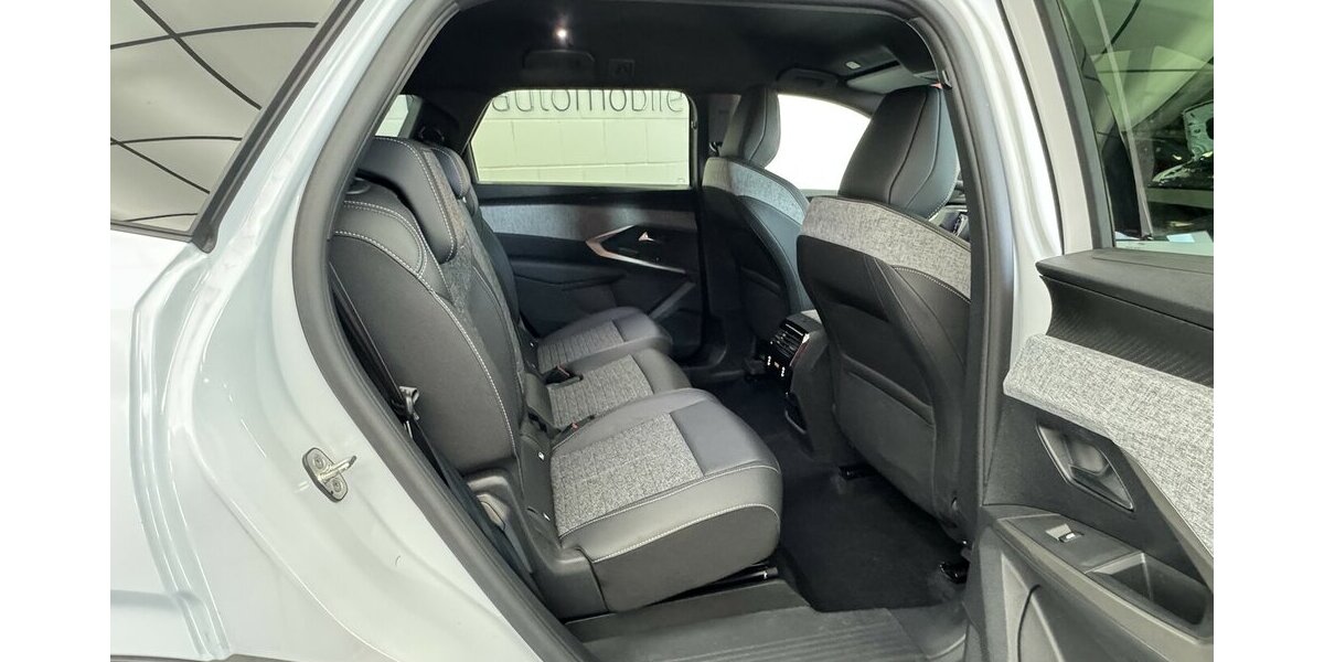 Peugeot 5008 145 Mild Hybrid Allure7 Sitzer LED CAM 18.200 km 27.820 &euro; Lich 35423