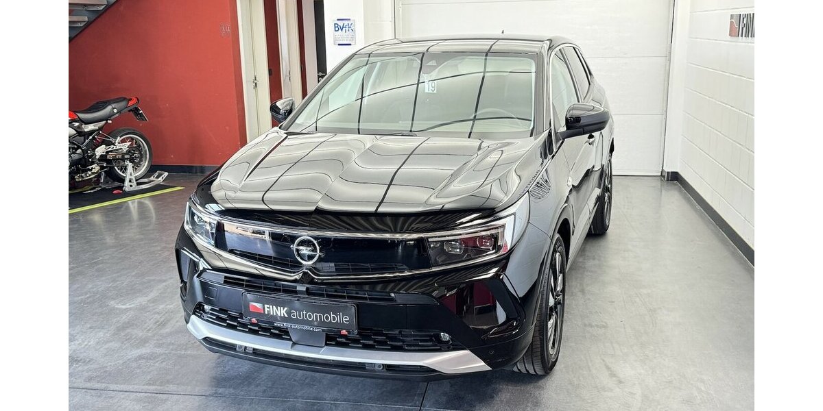 Opel Grandland 1.2 Turbo Elegance CarPlay FULL LED 30.756 km 17.440 &euro; Lich 35423