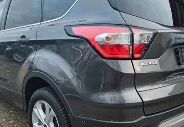 Ford Kuga 150.000 km 11.000 &euro; Liebenburg 38704