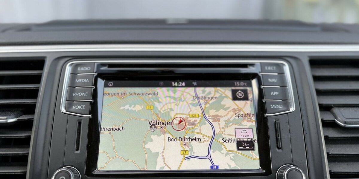 VW T6 Multivan Highline 4Motion DAB/KAMERA/7-SITZER 91.514 km 41.900 &euro; Villingen-Schwenningen 78054