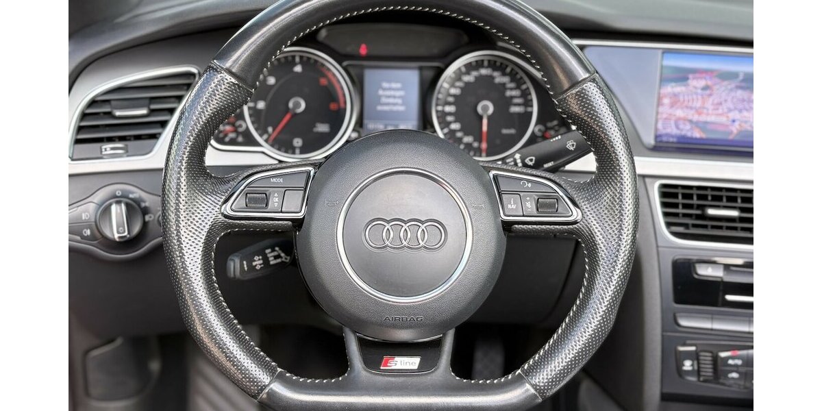 Audi A5 2.0 TDI Cabriolet S-Line XENON/NAVI/1.HAND 121.753 km 17.800 &euro; Villingen-Schwenningen 78054