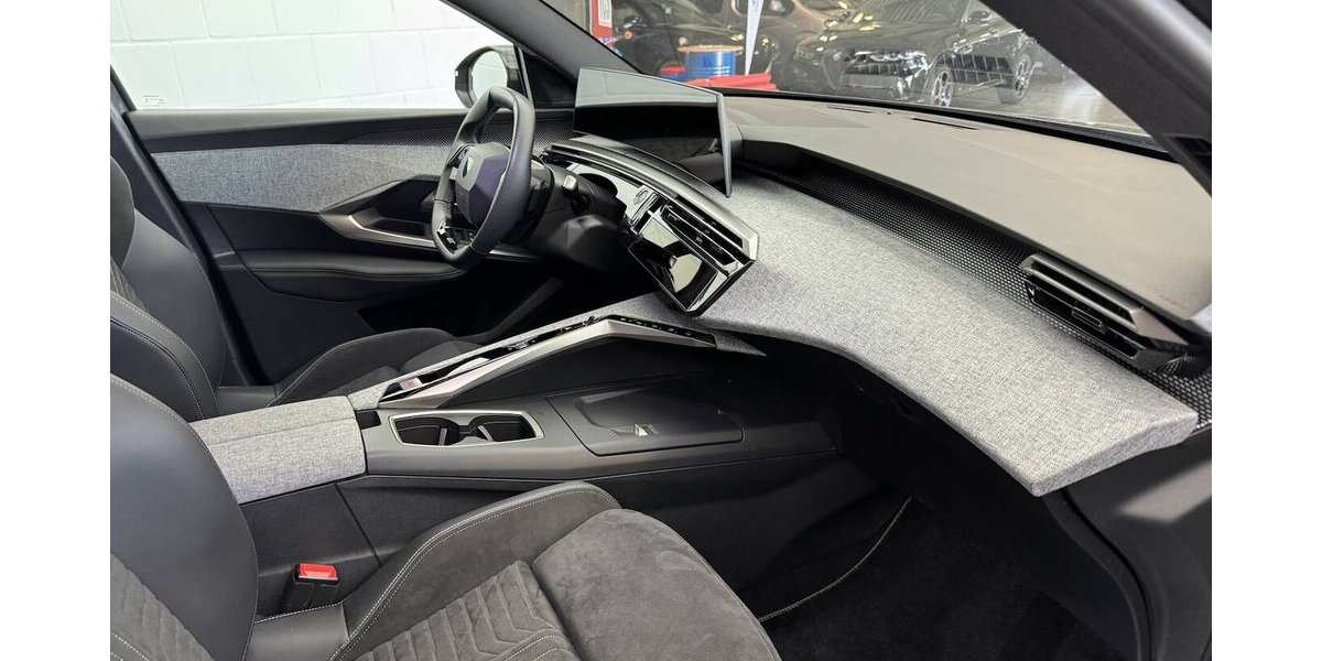 Peugeot 3008 GT 145 Mild Hybrid Full LED 360° AGR Sitze 29.996 km 26.270 &euro; Lich 35423
