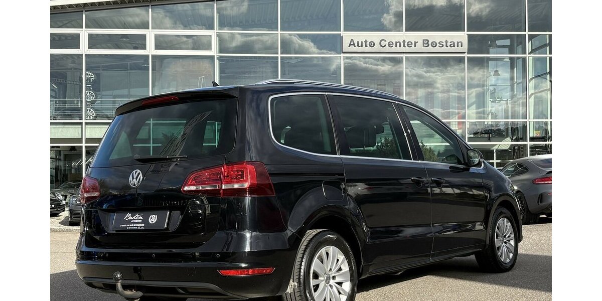 VW Sharan 2.0 TDI Comfortline 7.SITZ/NAVI/SHZ/DSG 107.728 km 20.900 &euro; Villingen-Schwenningen 78054