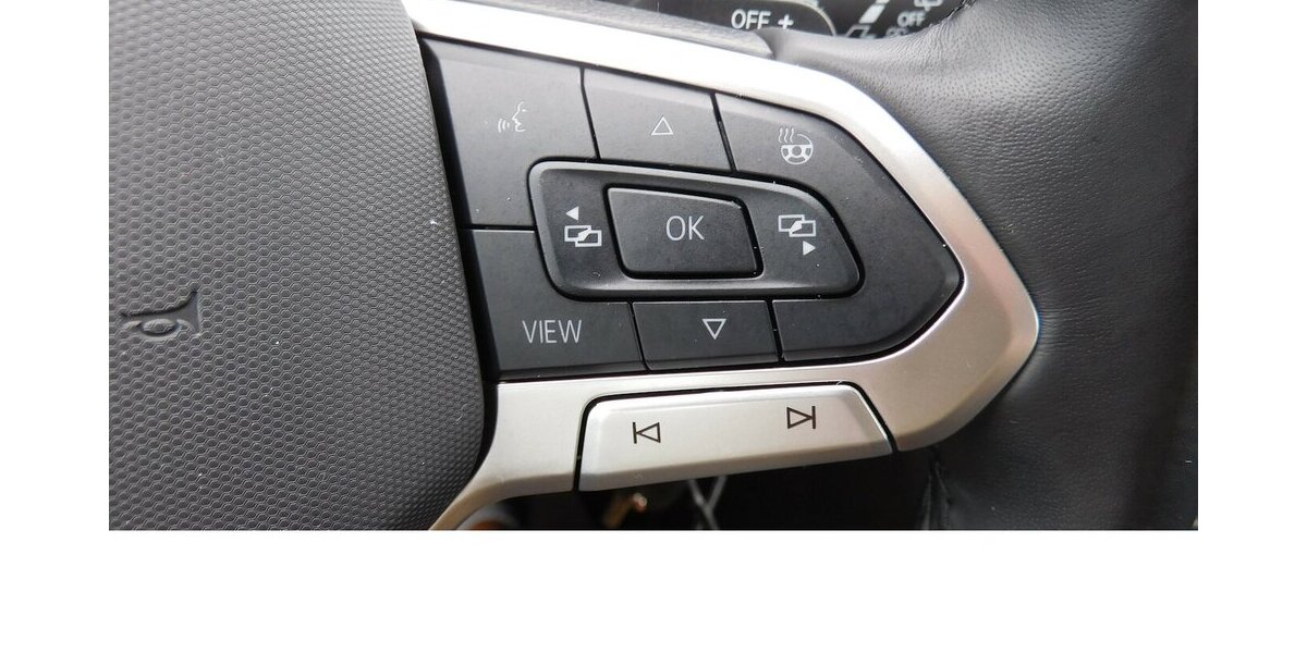 VW Tiguan Allspace 1.5 TSI Life 7 Sitze Navi DSG 33.000 km 28.390 &euro; Vordorf 38533