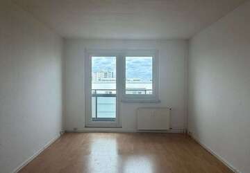 Wohnung Berlin Hellersdorf - 4 Zimmer, 83 m&sup2;, 969&euro; | Angebot:27318362