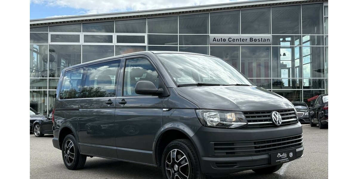 VW T6 Transporter Kasten 9-SITZER/AHK/NAVI/KAMERA 114.224 km 24.900 &euro; Villingen-Schwenningen 78054