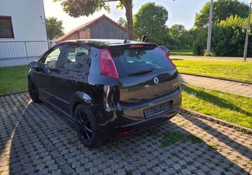 Fiat Grande Punto 156.000 km 2.900 &euro; Aalen 73434