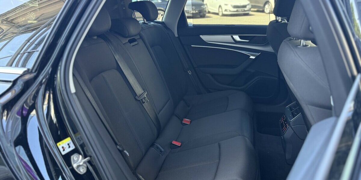 Audi A6 40 TDI quattro sport 360°/STANDHZ/NAVI/AHK 95.919 km 27.900 &euro; Villingen-Schwenningen 78054